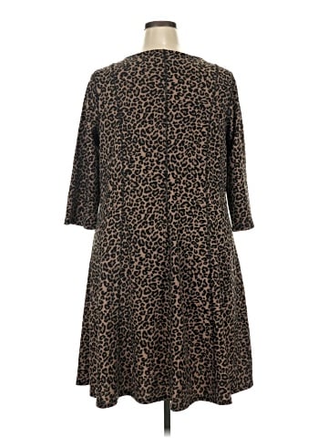 Lane Bryant Outlet Casual Dress (view 2)