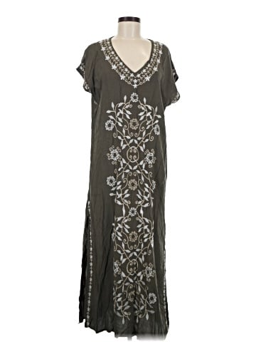 Unbranded Casual Dress (view 1)