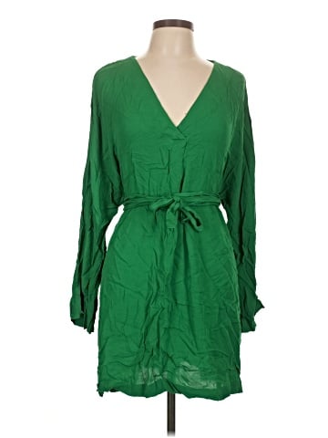 H&M 3/4 Sleeve T-Shirt (view 1)