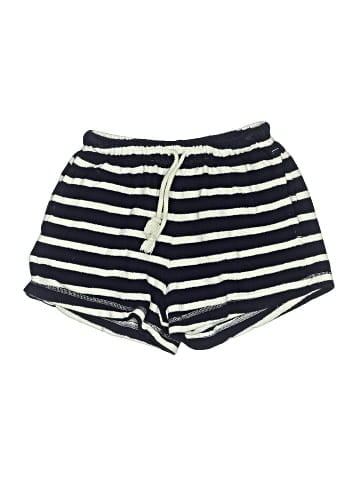 Gap Shorts (view 1)