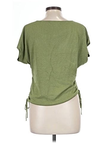 Max Studio Short Sleeve Top (view 2)