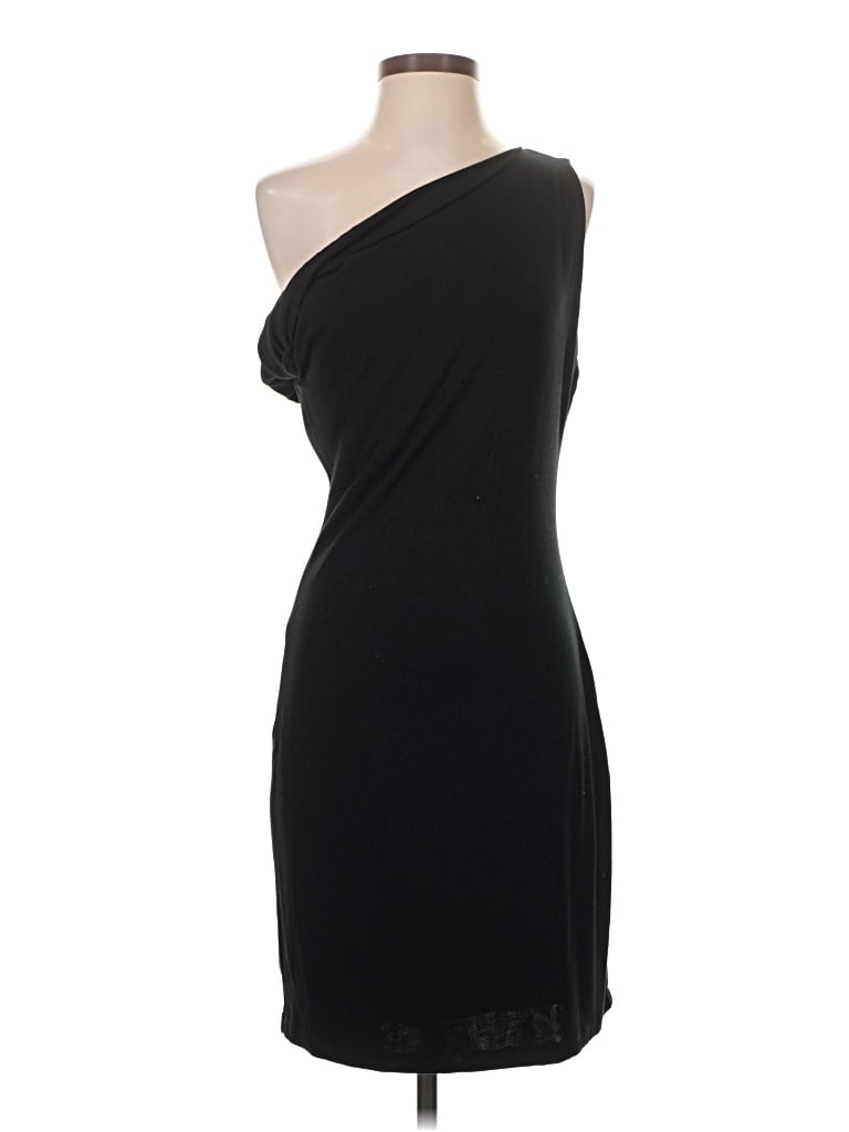 Pre-owned The Group By Babaton Sleeveless T-shirt In Black