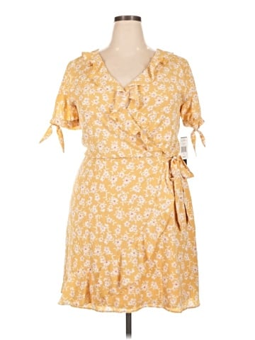 City Triangles Casual Dress (view 1)