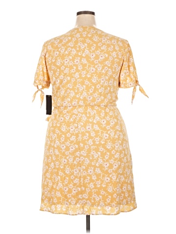 City Triangles Casual Dress (view 2)