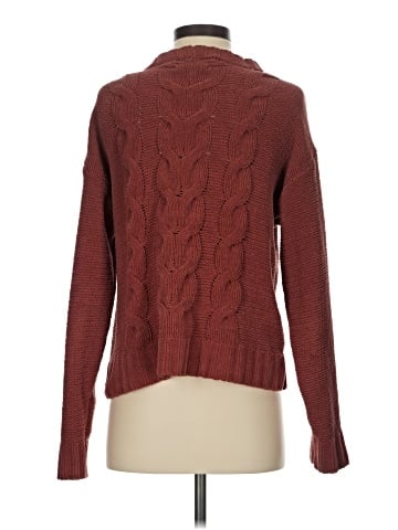 American Eagle Outfitters Pullover Sweater (view 2)