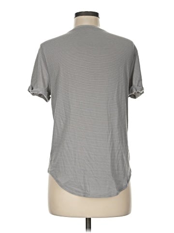 Lululemon Athletica Short Sleeve T-Shirt (view 2)