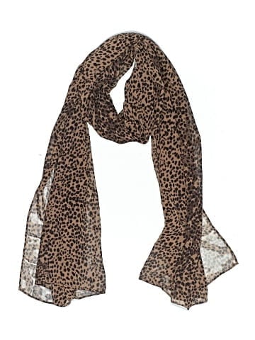 Daniel Rainn Scarf (view 1)