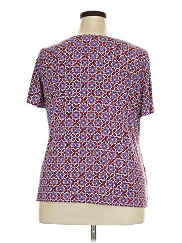 JCPenney Short Sleeve T-Shirt (view 2)