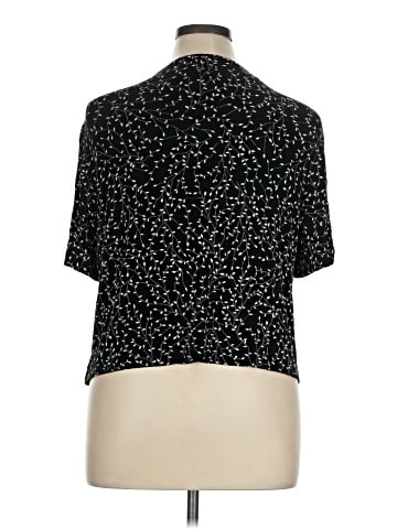 Ronni Nicole Short Sleeve Blouse (view 2)