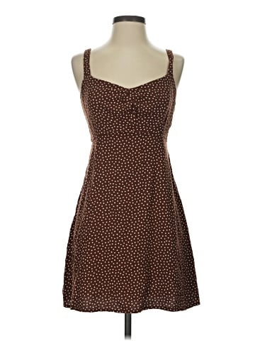 Old Navy Casual Dress (view 1)