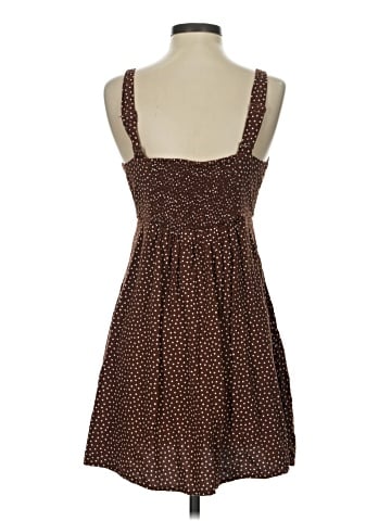 Old Navy Casual Dress (view 2)