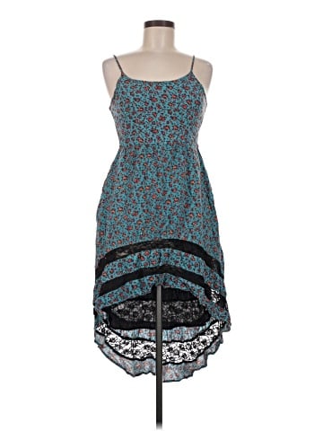 Xhilaration Cocktail Dress (view 1)
