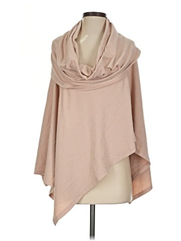 Aryeh Poncho (view 1)