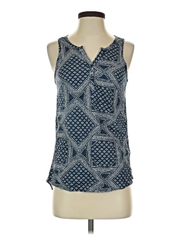 The North Face Sleeveless Blouse (view 1)
