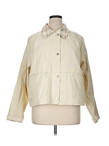 Hunter Raincoat (view 1)