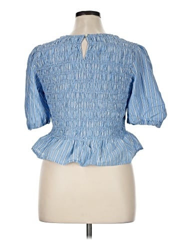 Old Navy 3/4 Sleeve Blouse (view 2)