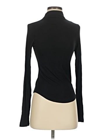 American Eagle Outfitters Turtleneck Sweater (view 1)
