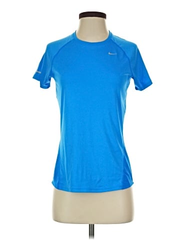 Nike Active T-Shirt (view 1)