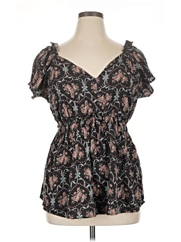 Torrid Short Sleeve Blouse (view 1)