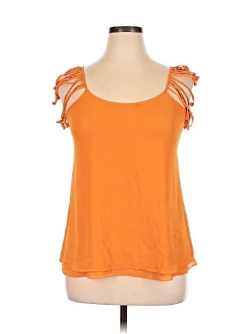 Lost April Sleeveless Top (view 1)
