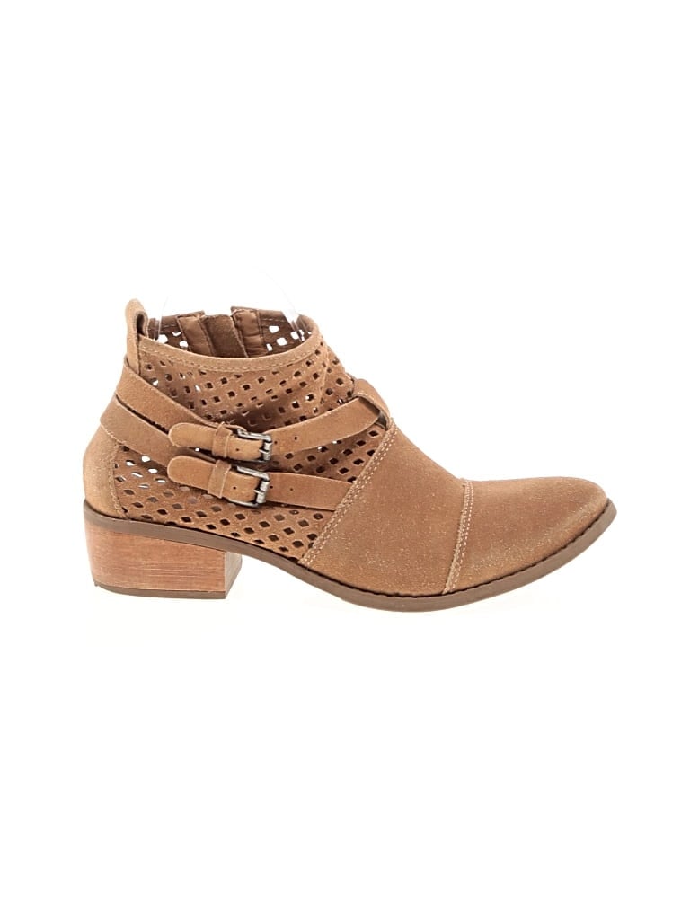 Pre-owned Matisse Ankle Boots In Tan