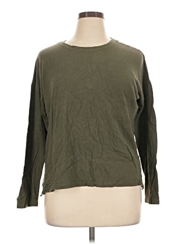 Universal Thread 3/4 Sleeve T-Shirt (view 1)
