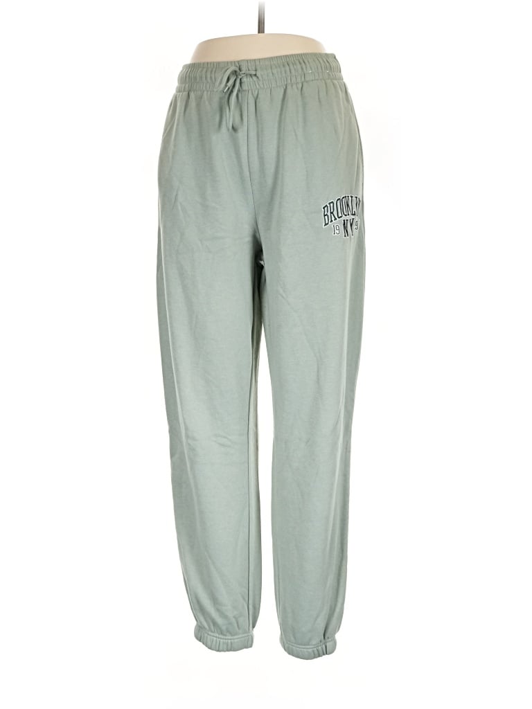 Pre-owned Refuge Sweatpants In Green
