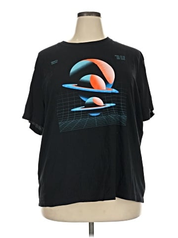 Old Navy Short Sleeve T-Shirt (view 1)