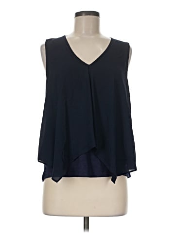 Casual Couture by Green Envelope Sleeveless T-Shirt (view 1)