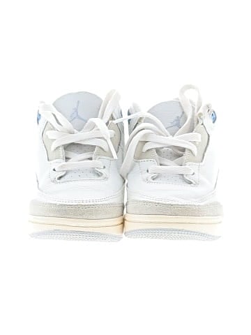 Air Jordan Sneakers (view 2)
