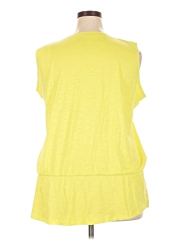 Onque Sleeveless T-Shirt (view 2)