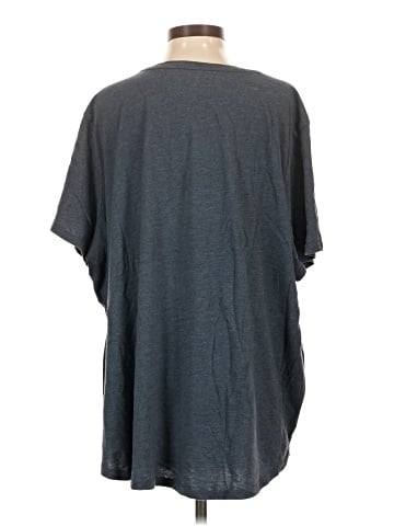 Maurices Short Sleeve T-Shirt (view 2)