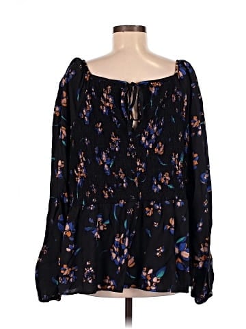 Ava & Viv Long Sleeve Blouse (view 2)
