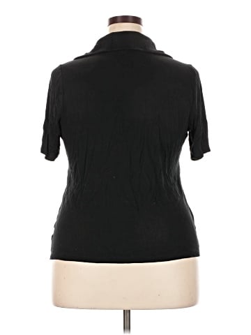 Ava & Viv Short Sleeve Turtleneck (view 2)