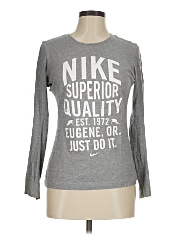 Nike Long Sleeve T-Shirt (view 1)