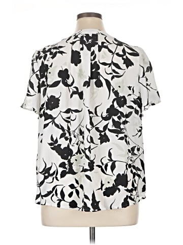 Liz Claiborne Short Sleeve Blouse (view 2)