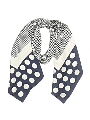 Echo Scarf (view 1)