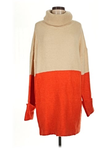Line & Dot Turtleneck Sweater (view 1)