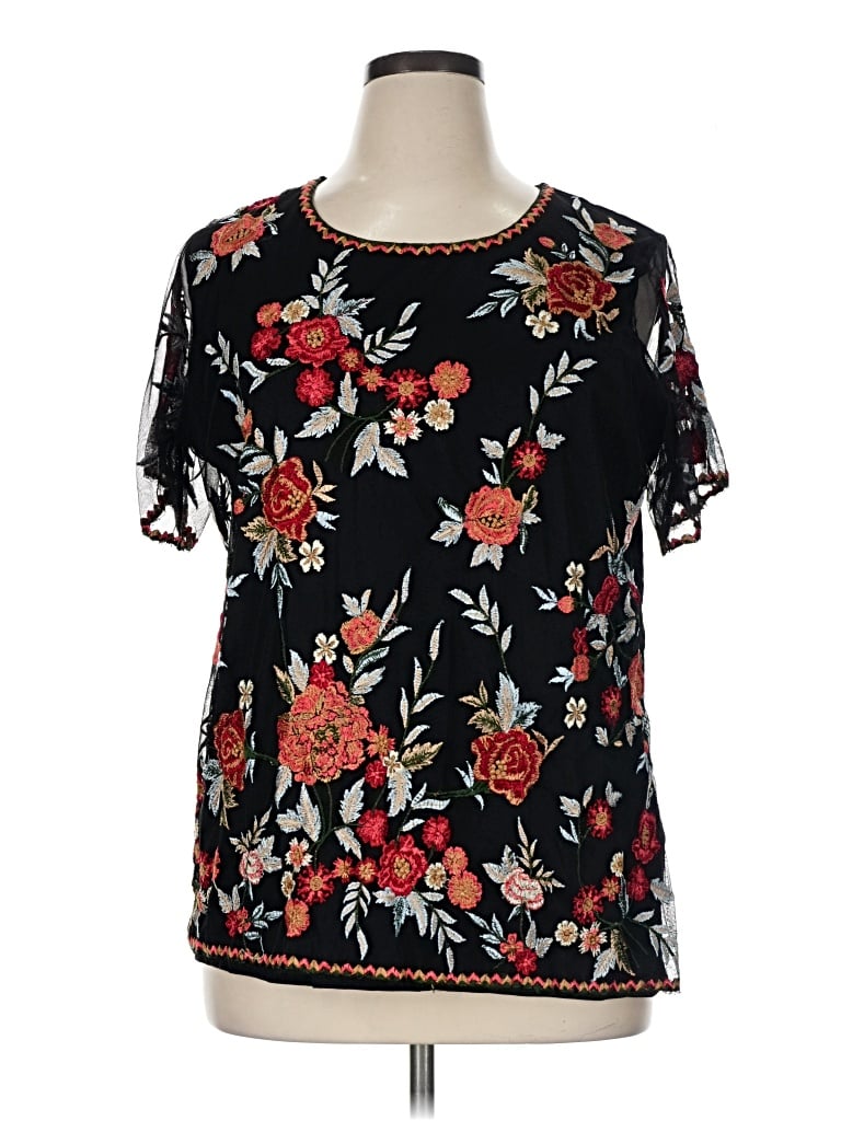 Pre-owned Tolani Short Sleeve Blouse In Black