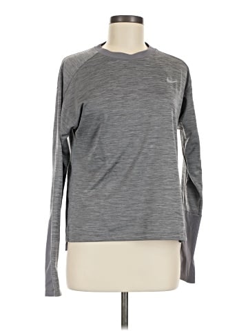 Nike Long Sleeve T-Shirt (view 1)