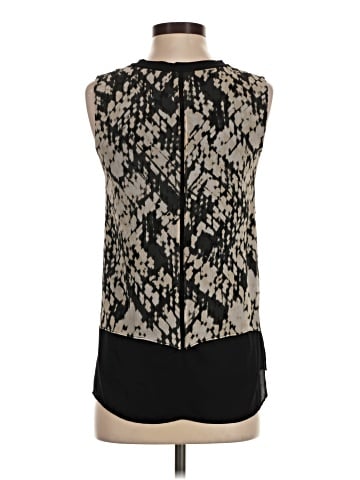 Vince. Sleeveless Silk Top (view 2)