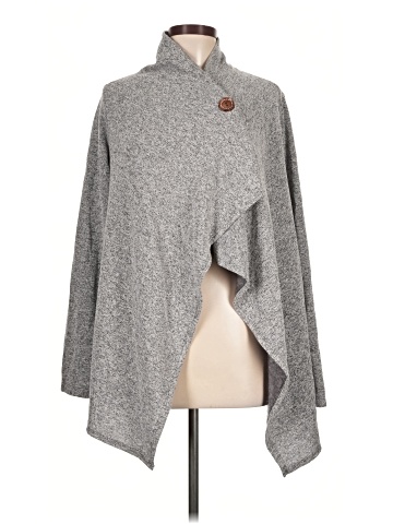 Bobeau Poncho (view 1)