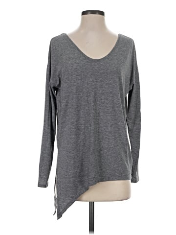 Gap Fit Long Sleeve T-Shirt (view 1)