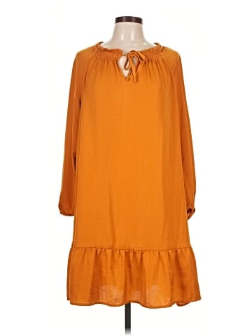 Old Navy Casual Dress (view 1)