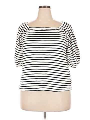 Maurices Short Sleeve Top (view 1)