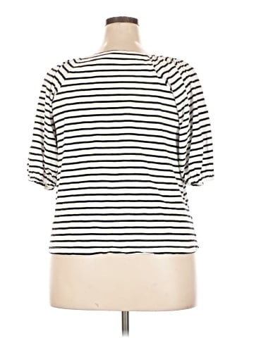Maurices Short Sleeve Top (view 2)