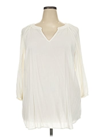 Ava & Viv 3/4 Sleeve Blouse (view 1)