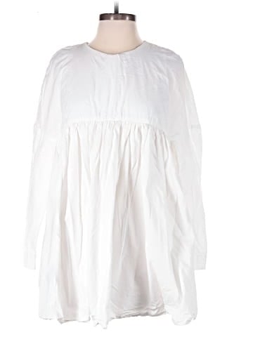 Trafaluc by Zara Casual Dress (view 1)