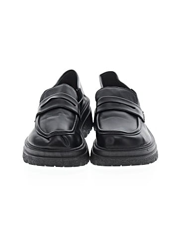 Unbranded Flats (view 2)