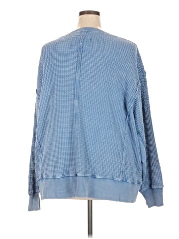American Eagle Outfitters Pullover Sweater (view 2)
